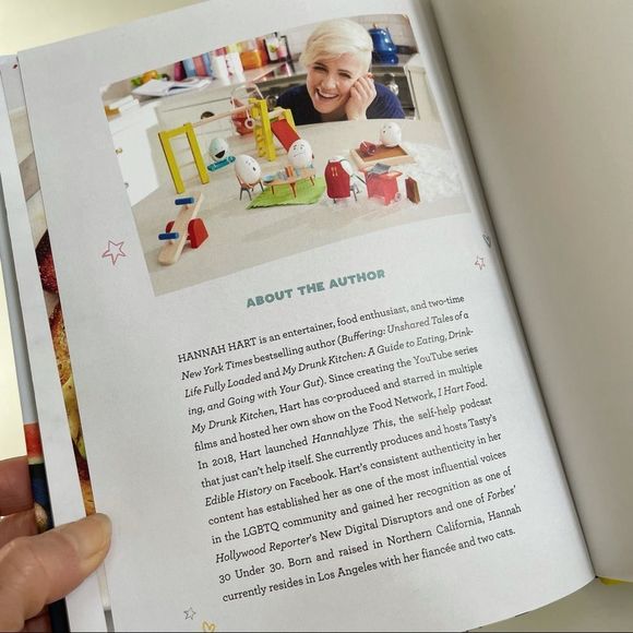 Cookbook, Hannah Hart, My drunk kitchen holidays, 211 Pages, Hardcover, NEW - Picture 16 of 16